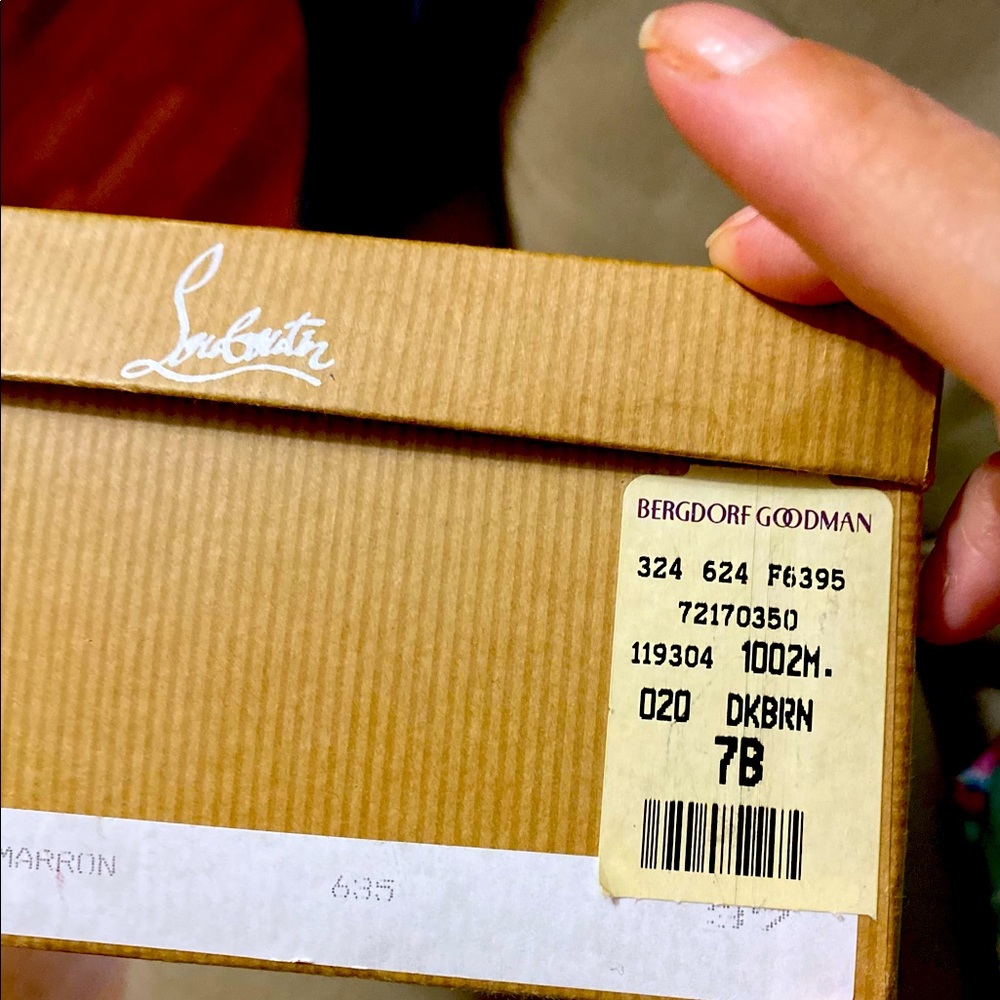 Christian Louboutin  satin beige shoes , size 7,